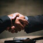 Sådan sikrer man immateriel ejendom i en virksomhed, der skifter hænder ved virksomhedsoverdragelse.